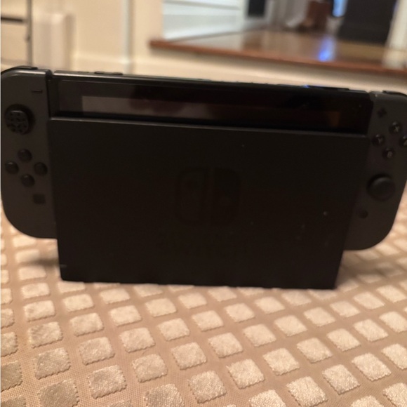 Nintendo Switch with Black Joy-Con, accessories - Picture 4 of 6